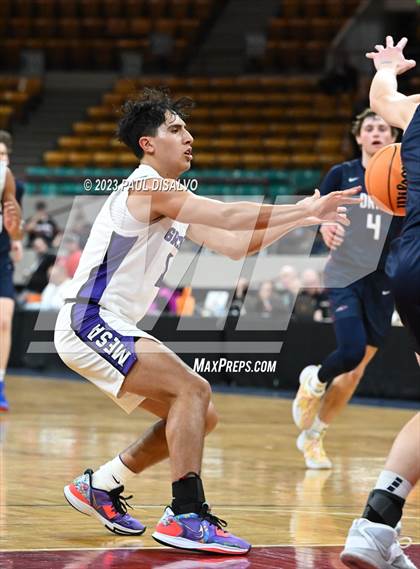 Thumbnail 3 in Mesa Ridge vs. Dakota Ridge (CHSAA 5A Great 8) photogallery.