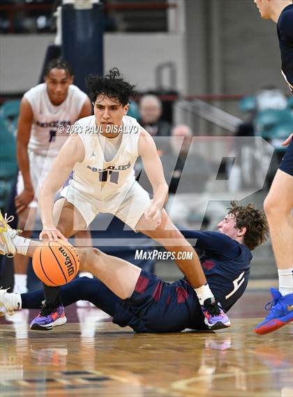 Thumbnail 3 in Mesa Ridge vs. Dakota Ridge (CHSAA 5A Great 8) photogallery.