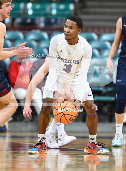 Thumbnail 3 in Mesa Ridge vs. Dakota Ridge (CHSAA 5A Great 8) photogallery.