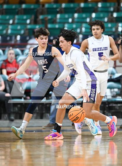 Thumbnail 2 in Mesa Ridge vs. Dakota Ridge (CHSAA 5A Great 8) photogallery.