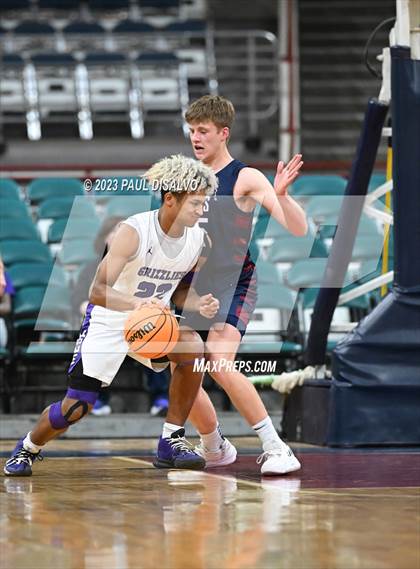 Thumbnail 1 in Mesa Ridge vs. Dakota Ridge (CHSAA 5A Great 8) photogallery.