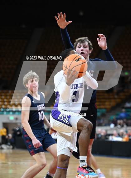 Thumbnail 1 in Mesa Ridge vs. Dakota Ridge (CHSAA 5A Great 8) photogallery.