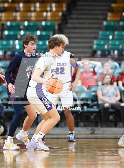 Thumbnail 2 in Mesa Ridge vs. Dakota Ridge (CHSAA 5A Great 8) photogallery.