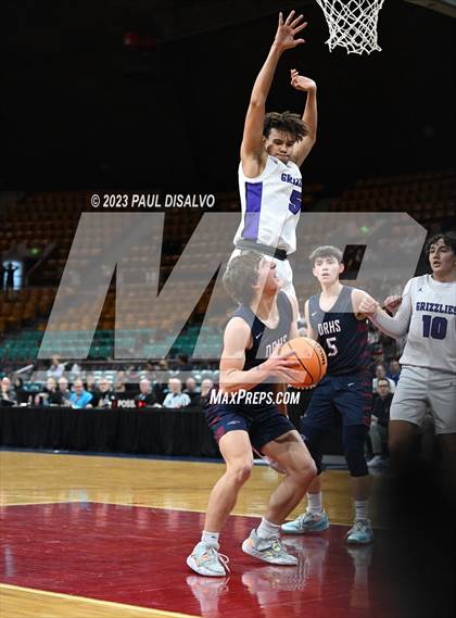 Thumbnail 2 in Mesa Ridge vs. Dakota Ridge (CHSAA 5A Great 8) photogallery.