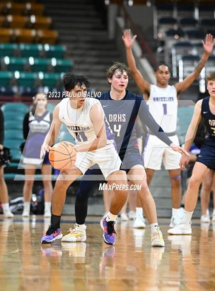 Thumbnail 2 in Mesa Ridge vs. Dakota Ridge (CHSAA 5A Great 8) photogallery.