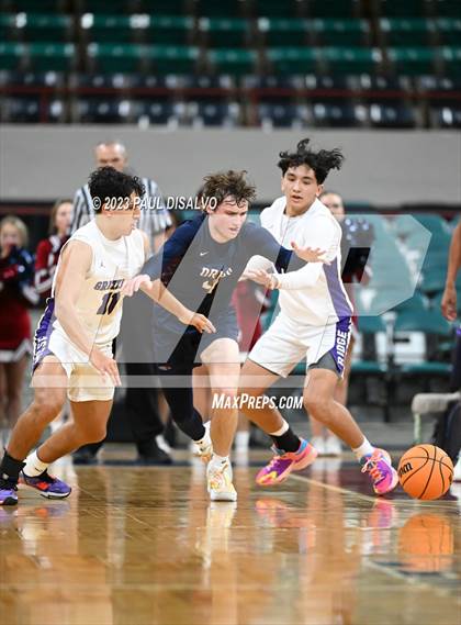Thumbnail 3 in Mesa Ridge vs. Dakota Ridge (CHSAA 5A Great 8) photogallery.