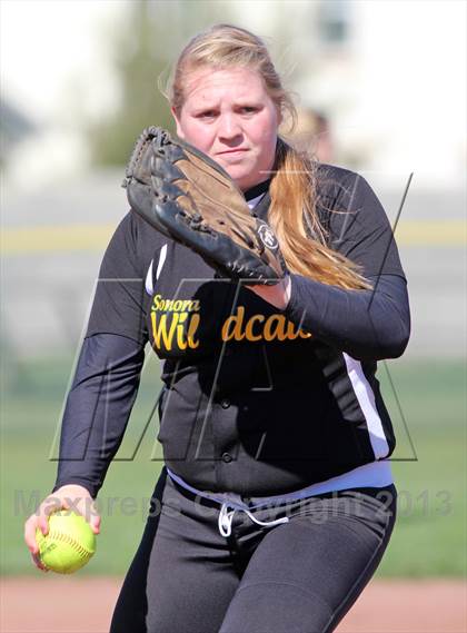 Thumbnail 2 in Sonora @ Kimball photogallery.