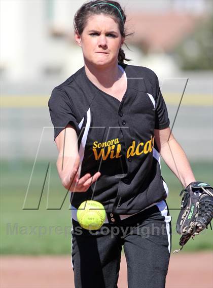 Thumbnail 3 in Sonora @ Kimball photogallery.