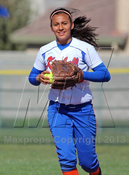 Thumbnail 1 in Sonora @ Kimball photogallery.