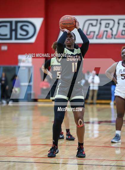 Thumbnail 3 in South Grand Prairie vs. Plano (UIL 6A Area Playoff) photogallery.