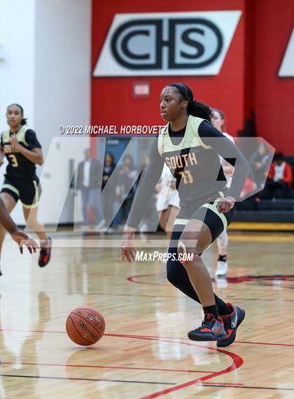 Thumbnail 2 in South Grand Prairie vs. Plano (UIL 6A Area Playoff) photogallery.