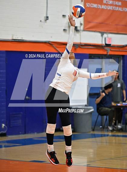 Thumbnail 1 in Browne @ Camelback photogallery.