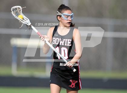 Thumbnail 3 in Bowie @ McNeil photogallery.
