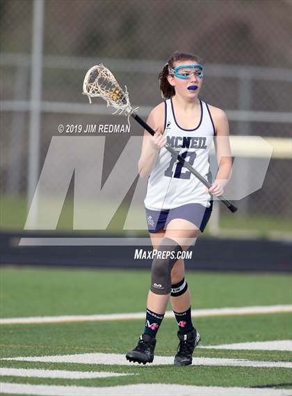 Thumbnail 3 in Bowie @ McNeil photogallery.