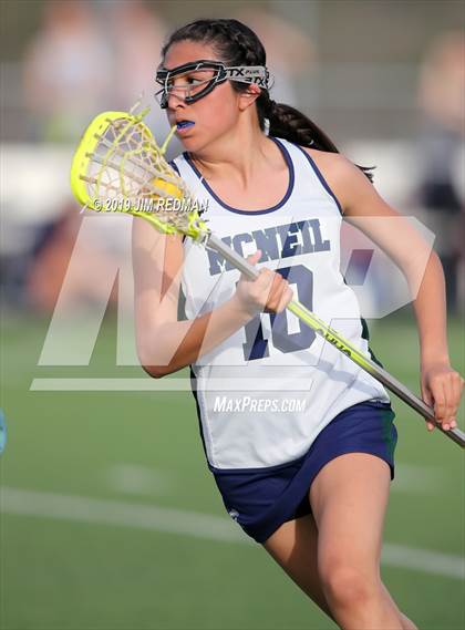 Thumbnail 1 in Bowie @ McNeil photogallery.