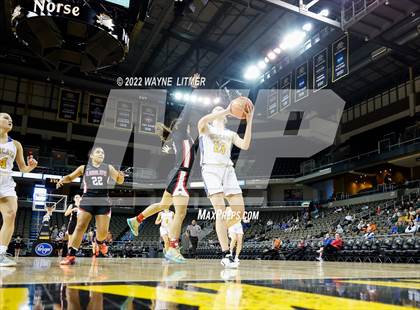 Thumbnail 1 in Ludlow vs Newport Central Catholic (9th region quarterfinals) photogallery.