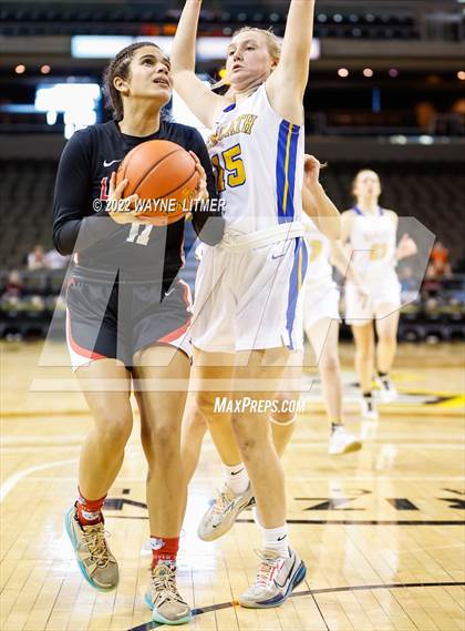 Thumbnail 3 in Ludlow vs Newport Central Catholic (9th region quarterfinals) photogallery.