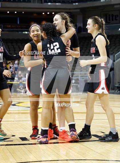 Thumbnail 2 in Ludlow vs Newport Central Catholic (9th region quarterfinals) photogallery.