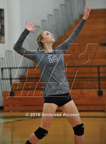 Thumbnail 2 in Lamar Consolidated @ Mayde Creek photogallery.