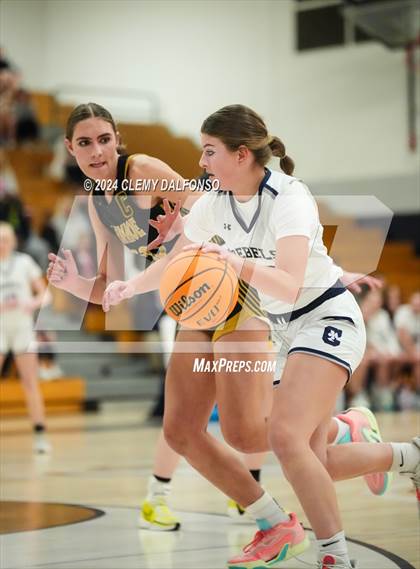 Thumbnail 2 in Arapahoe @ Columbine photogallery.