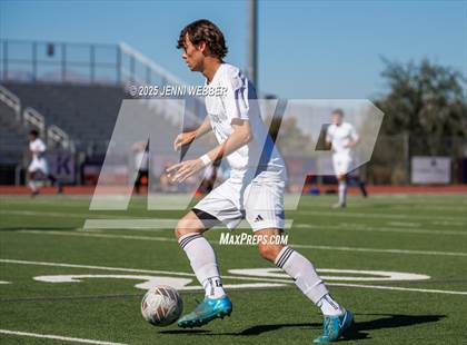Thumbnail 3 in Palo Verde vs Coronado (NIAA 5A Southern Region Championship) photogallery.