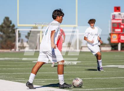 Thumbnail 1 in Palo Verde vs Coronado (NIAA 5A Southern Region Championship) photogallery.