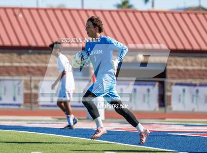 Thumbnail 2 in Palo Verde vs Coronado (NIAA 5A Southern Region Championship) photogallery.