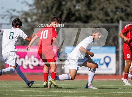 Thumbnail 2 in Palo Verde vs Coronado (NIAA 5A Southern Region Championship) photogallery.