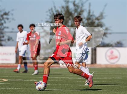 Thumbnail 2 in Palo Verde vs Coronado (NIAA 5A Southern Region Championship) photogallery.