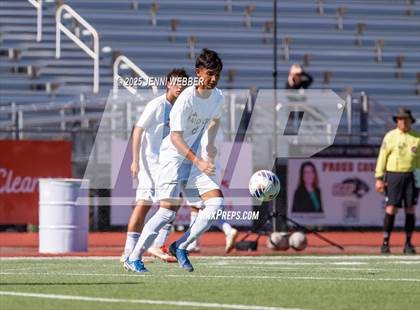 Thumbnail 2 in Palo Verde vs Coronado (NIAA 5A Southern Region Championship) photogallery.