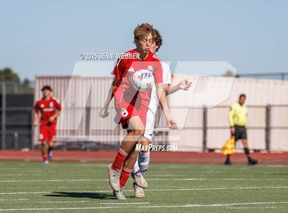 Thumbnail 2 in Palo Verde vs Coronado (NIAA 5A Southern Region Championship) photogallery.