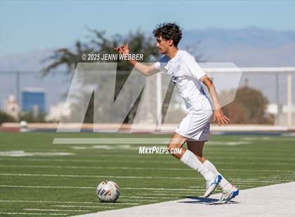 Thumbnail 2 in Palo Verde vs Coronado (NIAA 5A Southern Region Championship) photogallery.