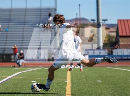 Thumbnail 3 in Palo Verde vs Coronado (NIAA 5A Southern Region Championship) photogallery.
