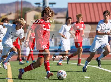 Thumbnail 2 in Palo Verde vs Coronado (NIAA 5A Southern Region Championship) photogallery.