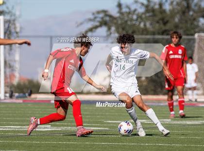 Thumbnail 2 in Palo Verde vs Coronado (NIAA 5A Southern Region Championship) photogallery.