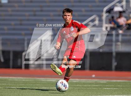 Thumbnail 2 in Palo Verde vs Coronado (NIAA 5A Southern Region Championship) photogallery.