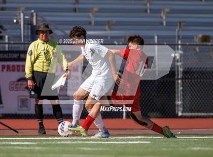 Thumbnail 2 in Palo Verde vs Coronado (NIAA 5A Southern Region Championship) photogallery.