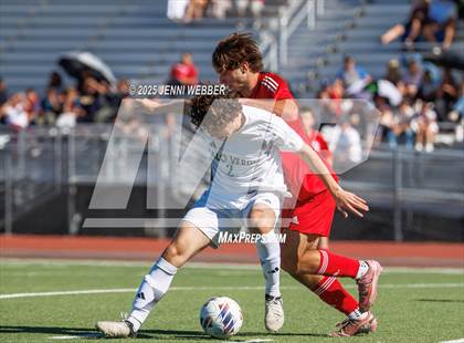 Thumbnail 2 in Palo Verde vs Coronado (NIAA 5A Southern Region Championship) photogallery.