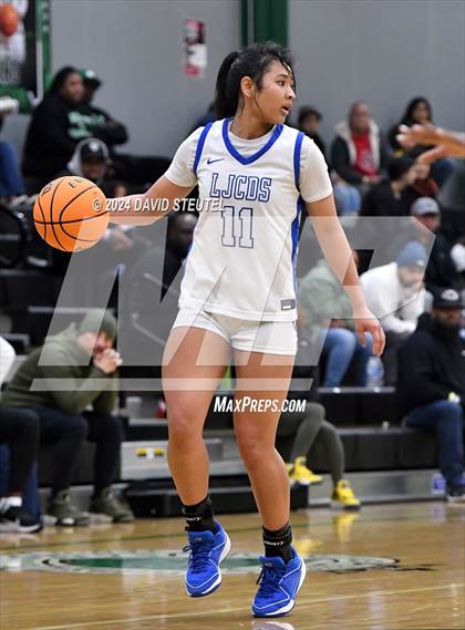 Thumbnail 1 in Vanden vs. La Jolla Country Day (St. Mary's MLK Showcase) photogallery.