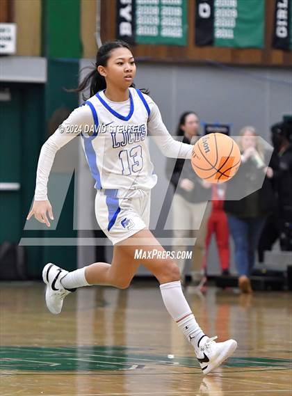 Thumbnail 1 in Vanden vs. La Jolla Country Day (St. Mary's MLK Showcase) photogallery.