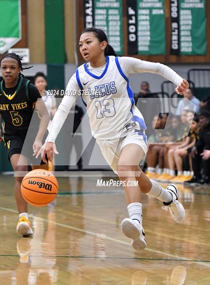 Thumbnail 2 in Vanden vs. La Jolla Country Day (St. Mary's MLK Showcase) photogallery.