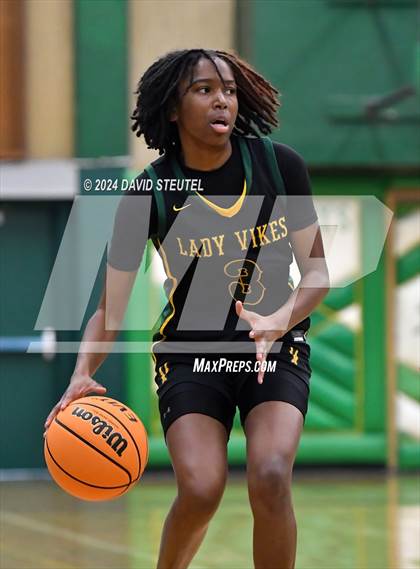 Thumbnail 1 in Vanden vs. La Jolla Country Day (St. Mary's MLK Showcase) photogallery.