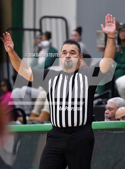 Thumbnail 1 in Vanden vs. La Jolla Country Day (St. Mary's MLK Showcase) photogallery.