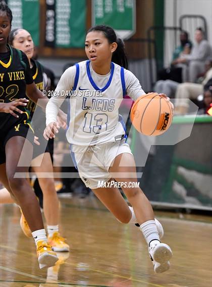Thumbnail 3 in Vanden vs. La Jolla Country Day (St. Mary's MLK Showcase) photogallery.