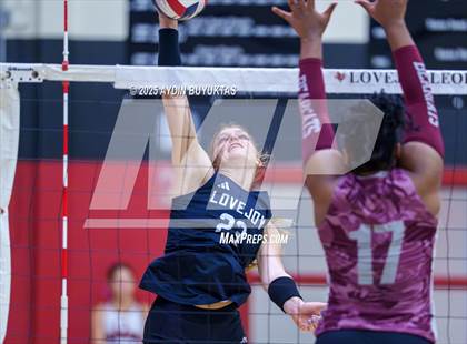 Thumbnail 2 in Sherman @ Lovejoy photogallery.