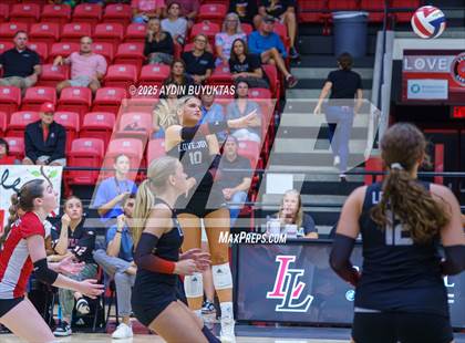 Thumbnail 2 in Sherman @ Lovejoy photogallery.