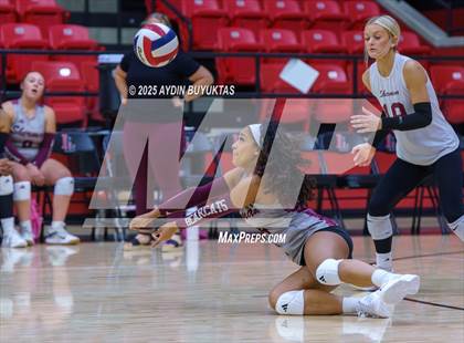 Thumbnail 2 in Sherman @ Lovejoy photogallery.
