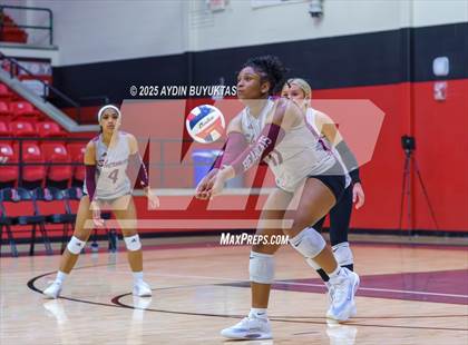 Thumbnail 2 in Sherman @ Lovejoy photogallery.