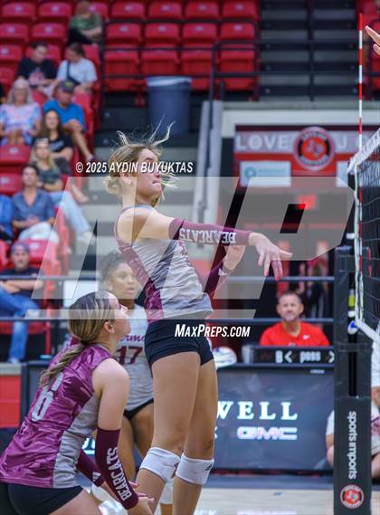 Thumbnail 1 in Sherman @ Lovejoy photogallery.