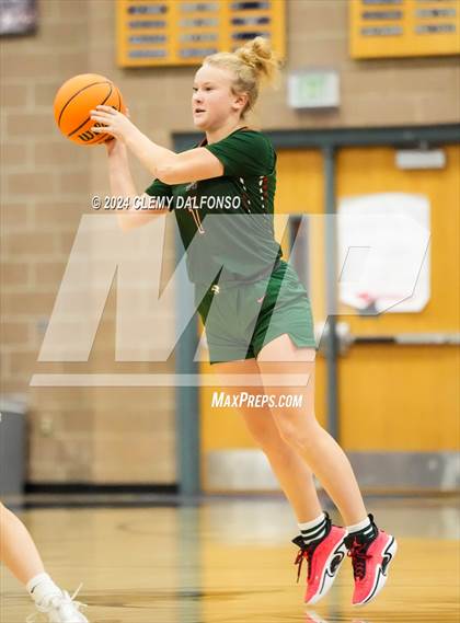 Thumbnail 3 in Smoky Hill @ Dakota Ridge photogallery.